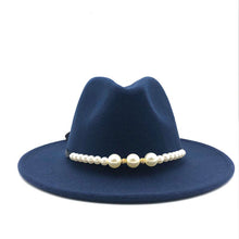 Charger l'image dans la galerie, Windsor King en feutre toqué, bord souple et perles