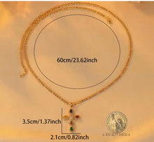 Charger l'image dans la galerie, Collier Croix dorée avec pierres de couleurs variées
